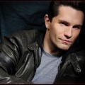 Sam Witwer dans la s�rie *Updated*