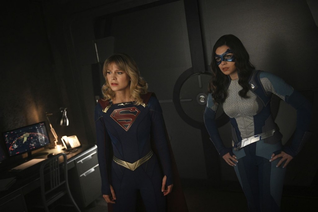 Supergirl(Melissa Benoist) et Dreamer (Nicoles Maines)