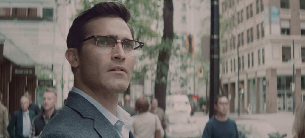 Tyler Hoechlin incarne Clark Kent.